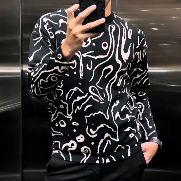Zara Unisex Graphic Abstract Art Scribble Charcoal Knit Crewneck Sweater Size M - Picture 1 of 5
